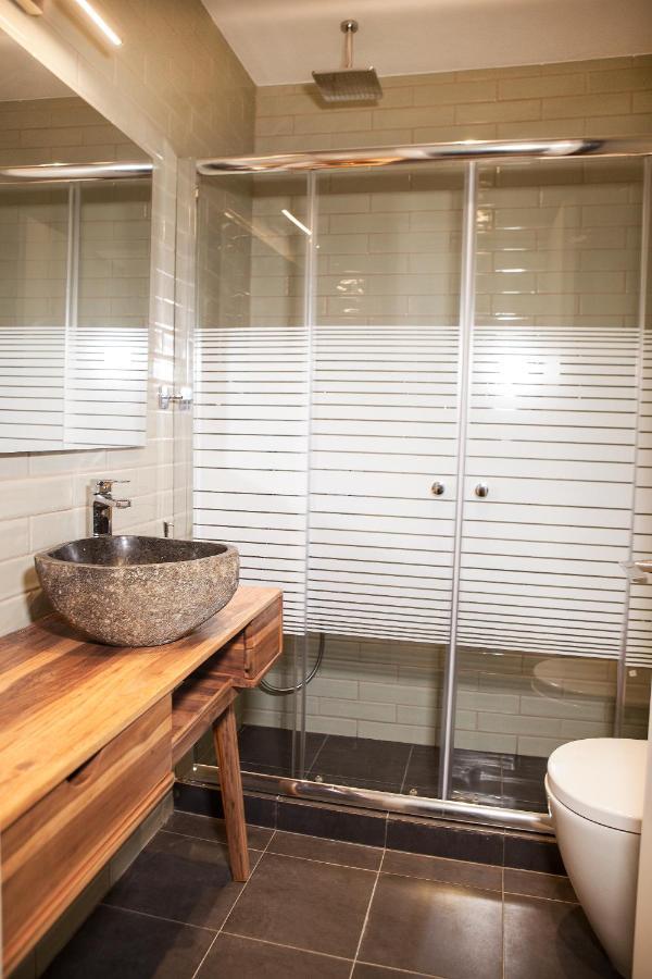 Central Comfy Modern Flat 2 Bedrooms 2 Bathrooms Athén Kültér fotó